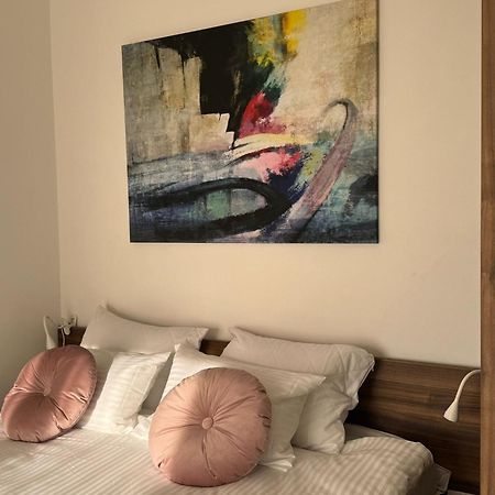 Balconia Sunny Apartment In Centre Of Belgrad Zewnętrze zdjęcie